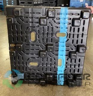 Stacking Totes For Sale: Thermofoamed "Mirror Image" pallet - Top Caps In Kentucky - image 3