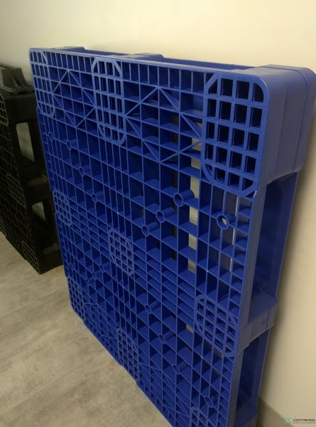 Plastic Pallets For Sale: ECO US5 FDA Approved 48x40 Plastic Pallet Stacking In Missouri - image 1