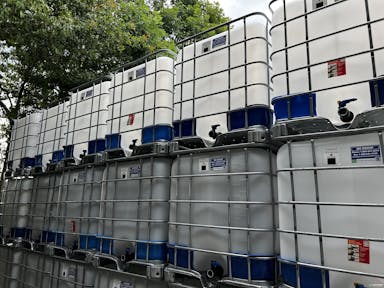 IBC Totes For Sale: Refurbished 275 Gallon IBC Totes CLEAN Previous Food Grade Georgia In Georgia - image 2