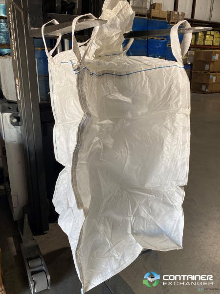 Bulk Bags - FIBC For Sale: New 35x35x50 Spout Top / Spout Discharge Bottom Bulk Bags Texas In Texas - image 2