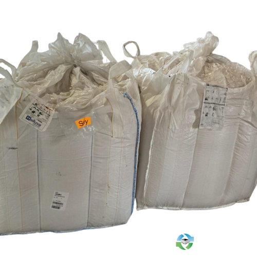 Bulk Bags - FIBC For Sale: USED 37x37x63 Duffle Spout Top Mix Spout Bottom Bulk Bags Minnesota In Minnesota - image 1