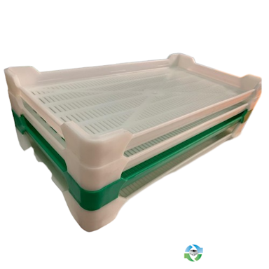 Food Totes & Trays For Sale: NEW 30.75x16.25x2.5 Self-Stacking Ventilated Plastic Tray with Vented Bottom- White Pennsylvania In Pennsylvania - image 1