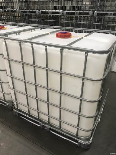 IBC Totes For Sale: New Bottle 330-Gallon IBC Totes Texas In Texas - image 2