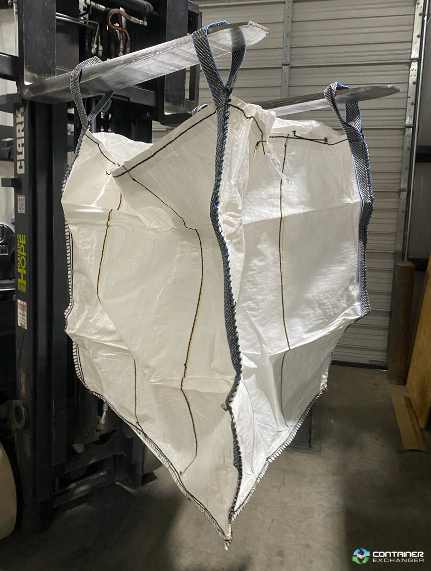 Bulk Bags - FIBC For Sale: New Unprinted 42x42x44 Baffled Duffle Top Spout Discharge 3,000lbs SWL Texas In Texas - image 3