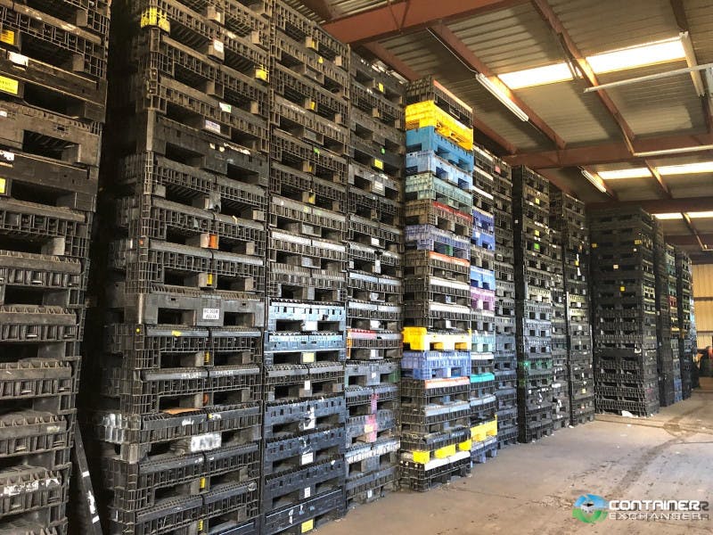 Pallet Containers For Sale: Used 45x48x34 Collapsible Bulk Containers with Drop Doors Mixed Colors Texas In Texas - image 2