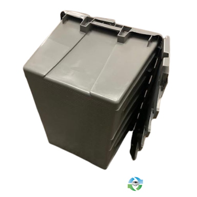 Stack & Nest Totes For Sale: NEW 21X15X12 ATTACHED LID CONTAINERS ONTARIO In Ontario - image 1