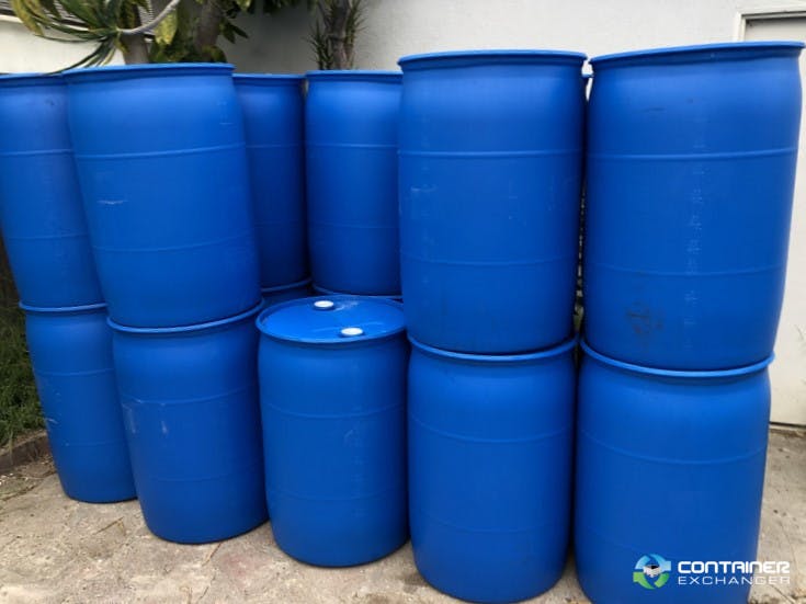 Drums For Sale: USED 55 Gallon Closed Top Plastic Drums Food Grade California In California - image 2