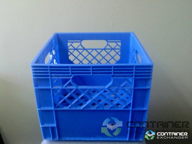 Food Totes & Trays For Sale: New 13x13x11 Dairy Cases- 16 Quart British Columbia In British Columbia - image 2
