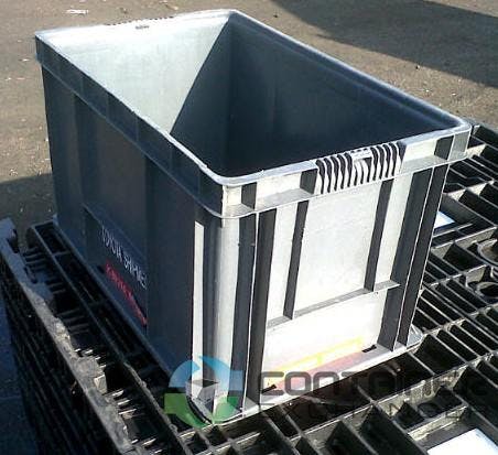 Stacking Totes For Sale: Used 24x22x14 Stacking Totes In Ontario - image 1