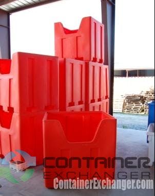 Pallet Containers For Sale: New 47x40x47 Solid Plastic Tubs In South Carolina - image 2